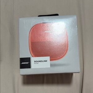 Bose SoundLink Micro Portable Speaker - Coral